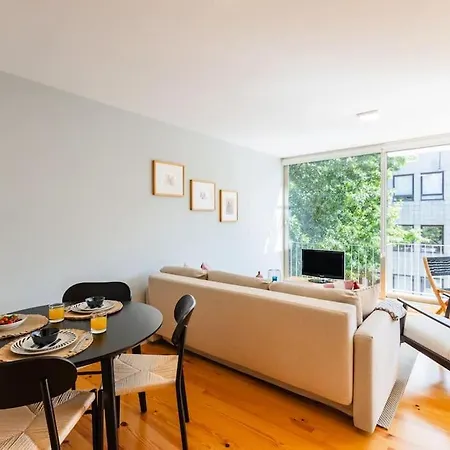 Boavista Executive Flat *